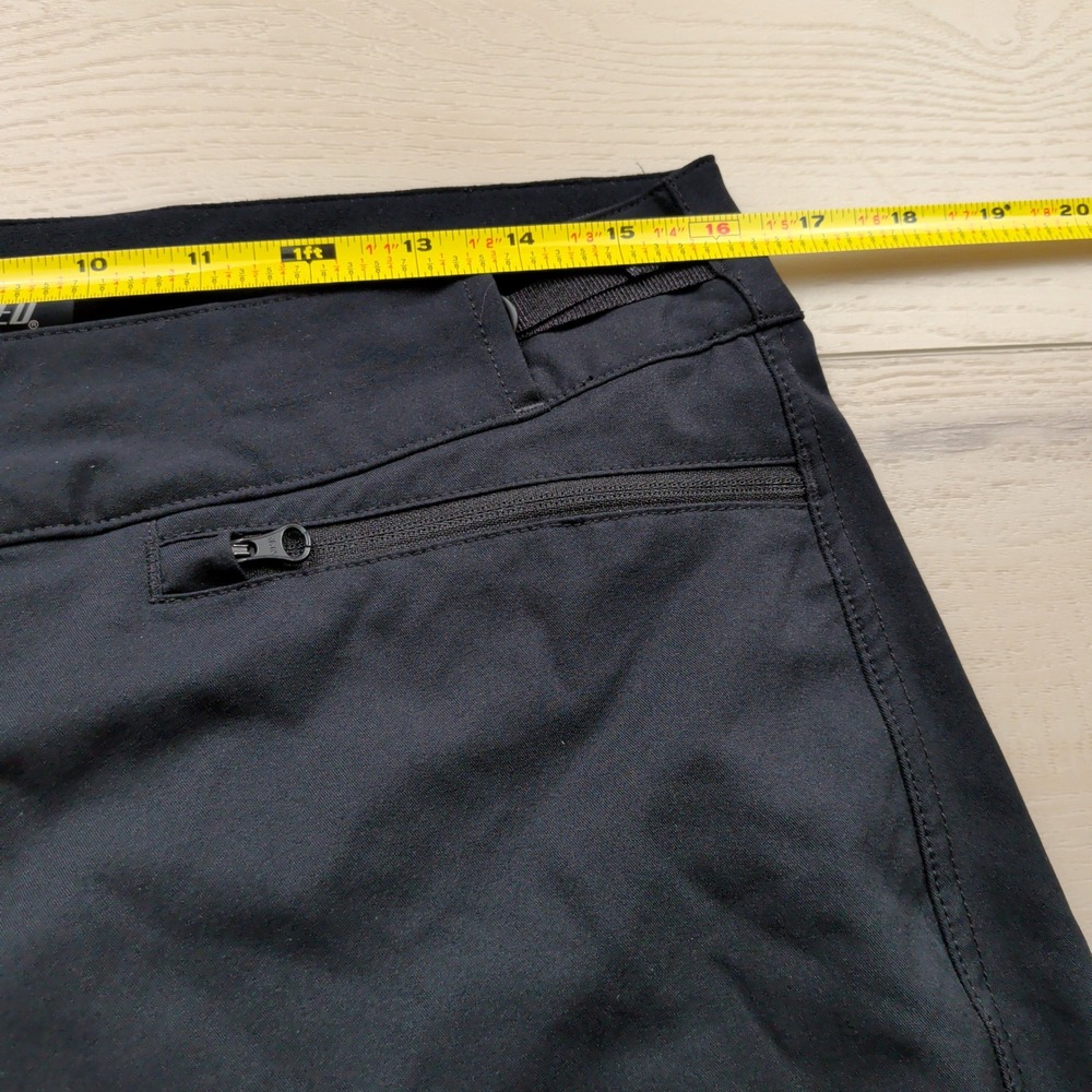Specialized Black Mountain Bike MTB Shorts Mens 32 (Fits 36) Waist Adjusters - Picture 4 of 9